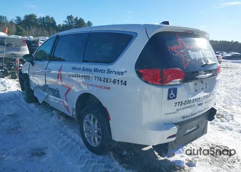 2024 Chrysler Voyager Lx z USA, uszkodzony, nr VIN 2C4RC1CG5RR183797